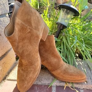 rag & bone Camel Suede Wesley Ankle Booties 10 NIB